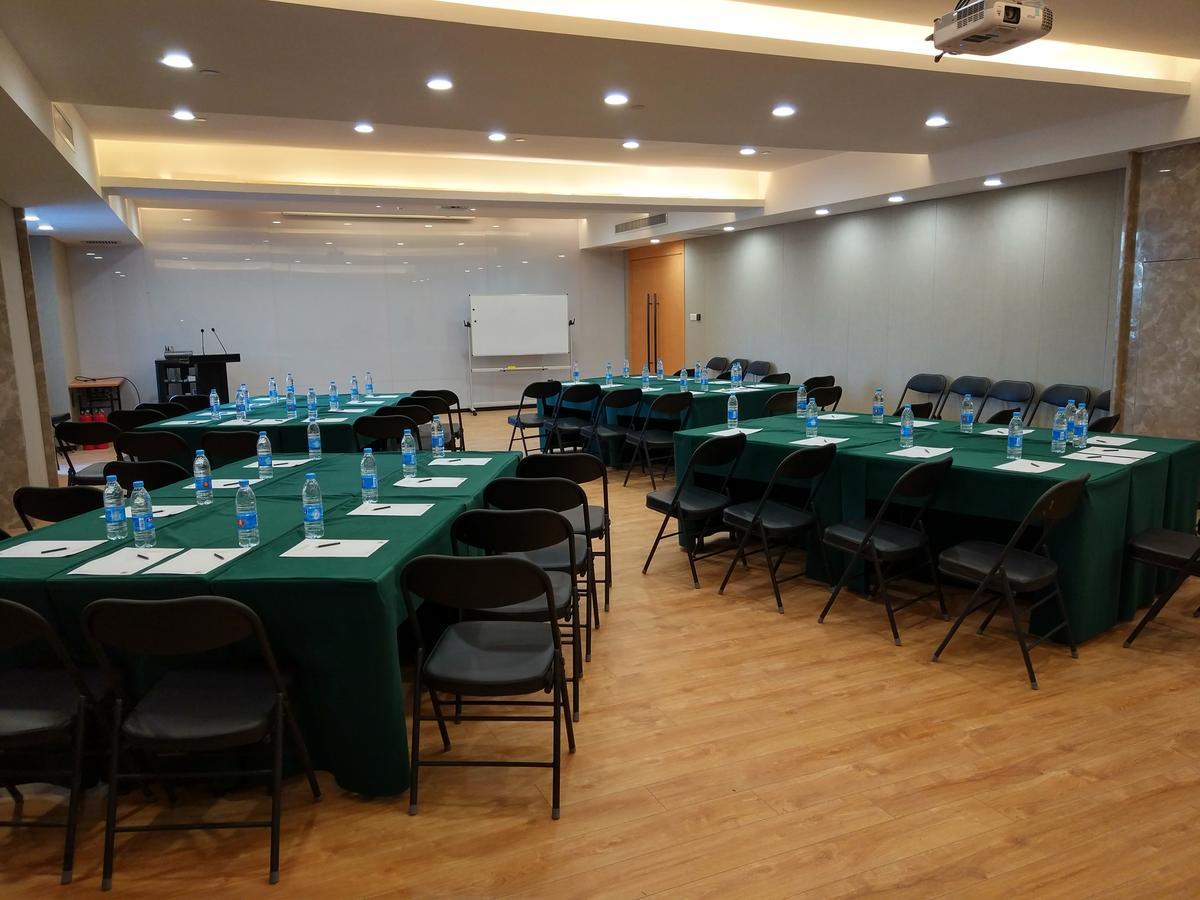Yue The Peninsula Hotel Сиан Екстериор снимка
